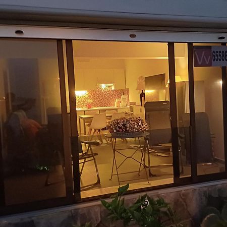 Bungalow Uno - Front Line Of Ocean San Bartolomé المظهر الخارجي الصورة